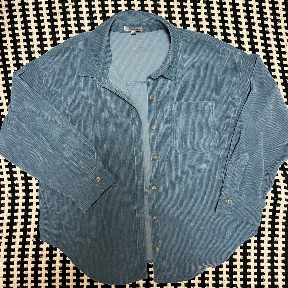 Oversized button up jacket size S/M
